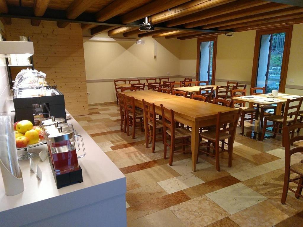 Casa Sul Fiume County House Acomodação com café da manhã Solagna Exterior foto